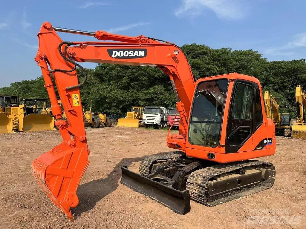 Doosan DH 80 Mini excavators  7t - 12t