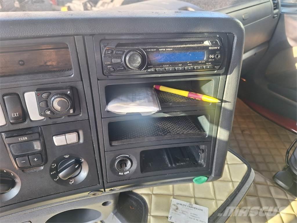 Scania R 420 Conventional Trucks / Tractor Trucks