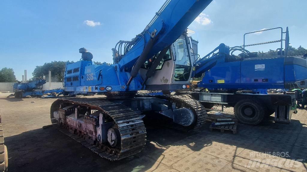 Fuchs RHL 335 Waste / Industry Handlers