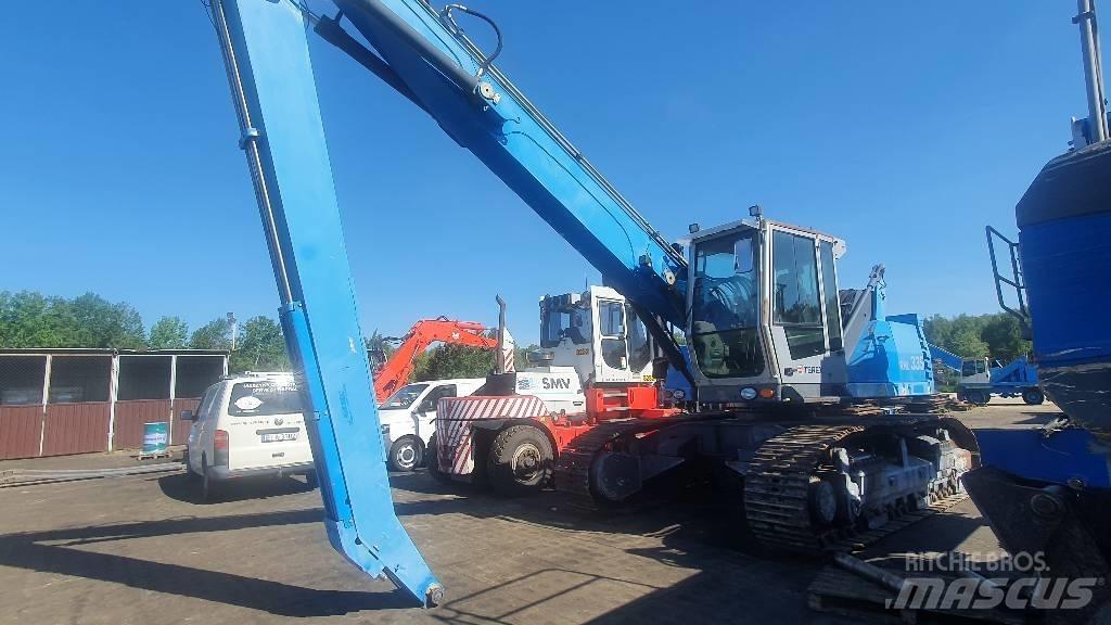 Fuchs RHL 335 Waste / Industry Handlers