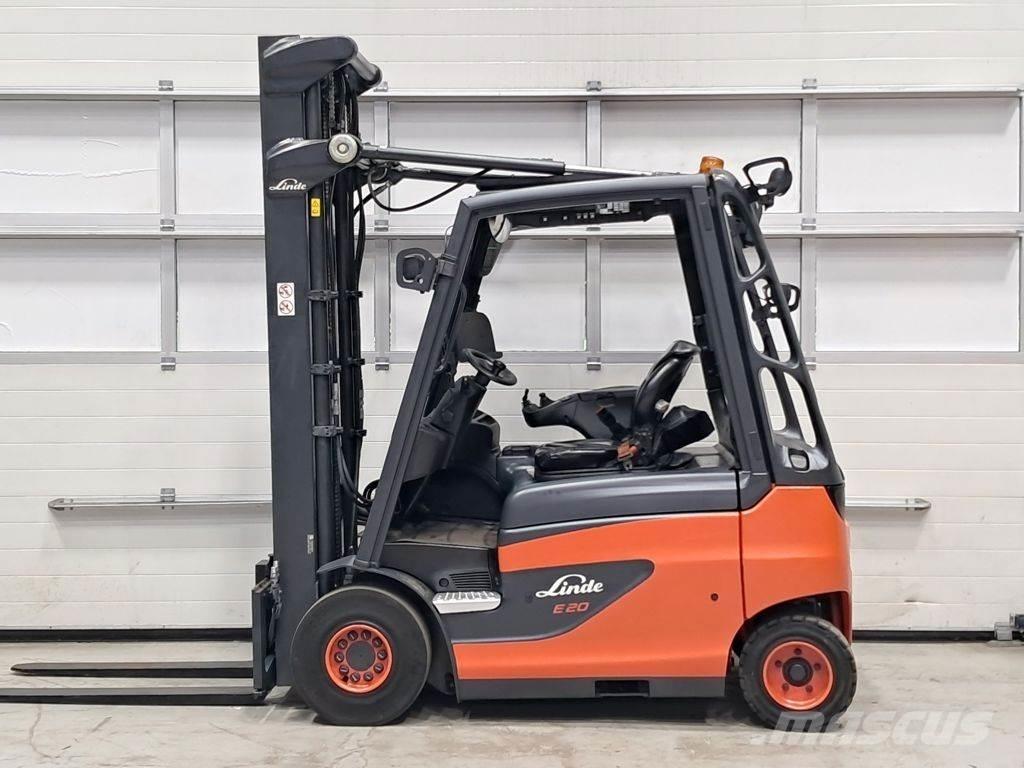 Linde E20-01 Electric Forklifts