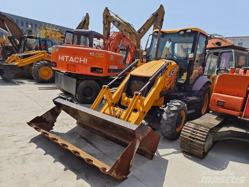JCB 3CX Backhoe Loaders
