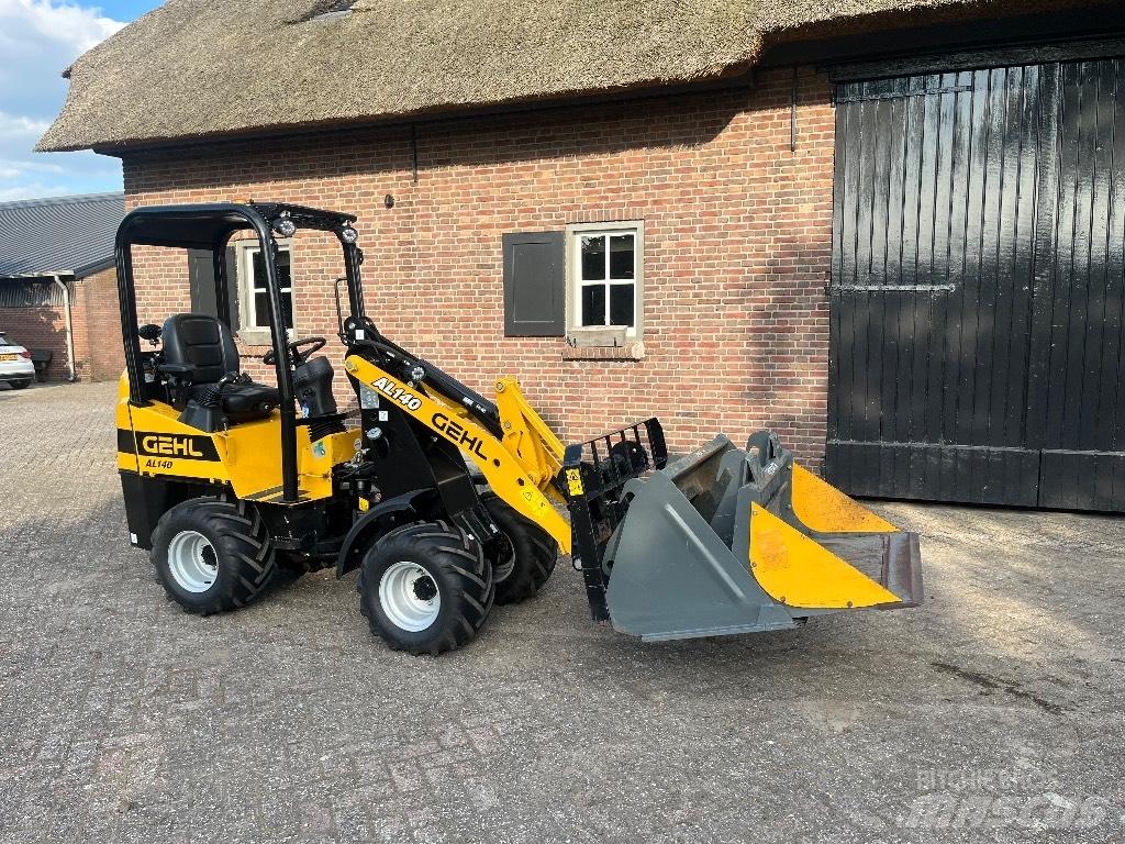Gehl AL 140 Mini Loader