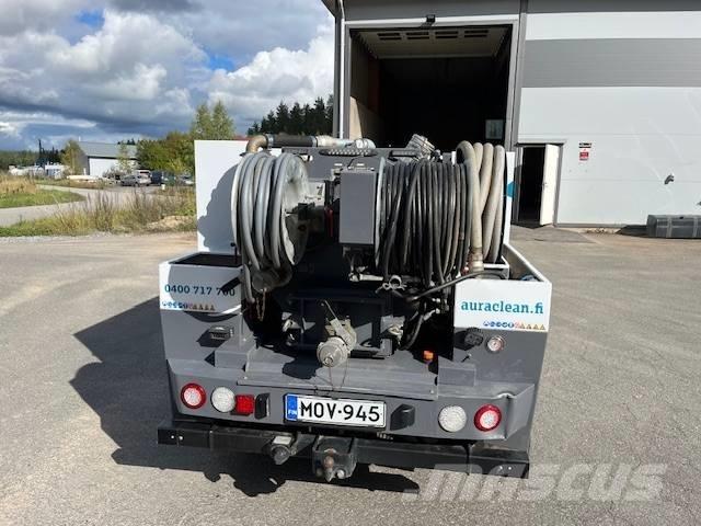 Ford Ranger Sport Vacuum Trucks