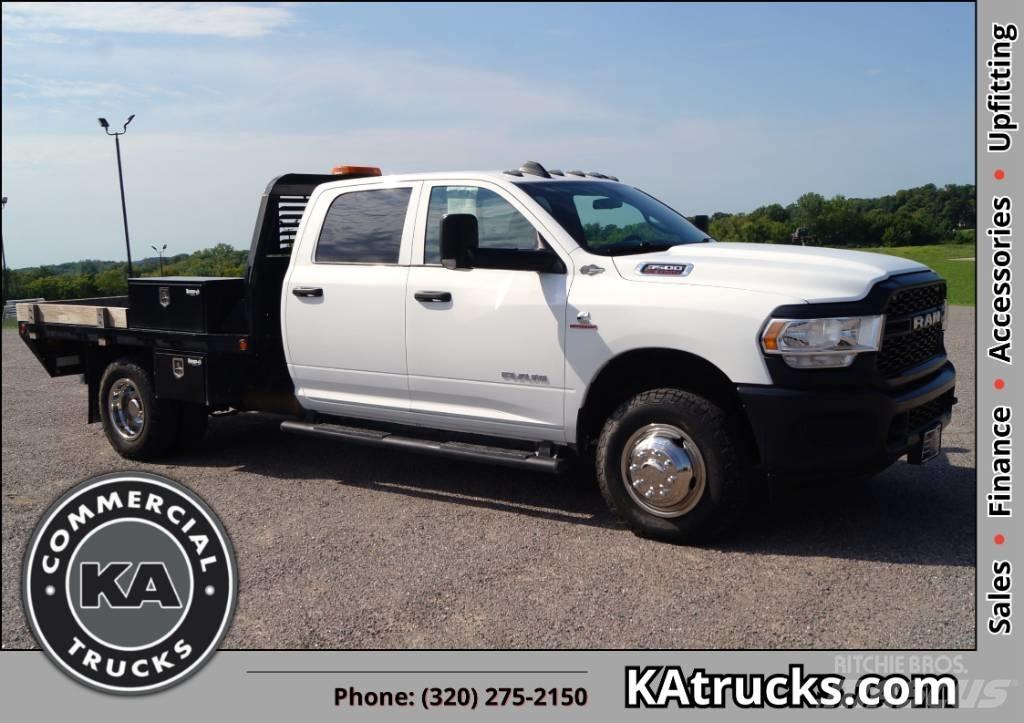 RAM 3500 TRADESMAN Flatbed Trucks