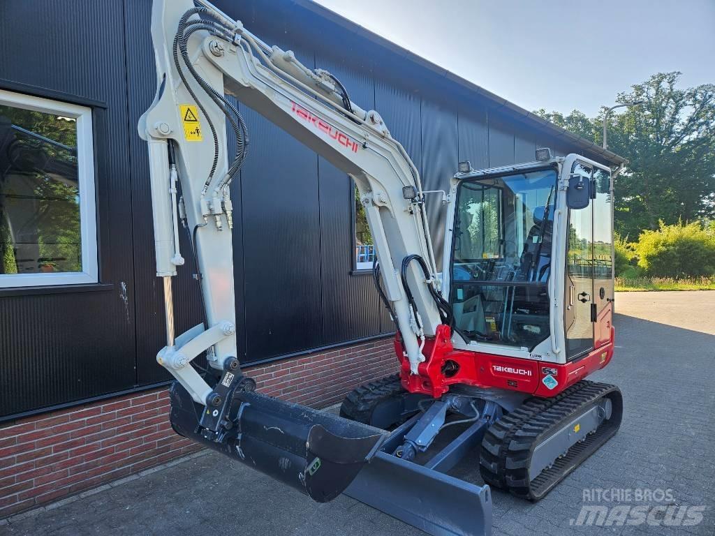 Takeuchi TB 240 Mini Excavators <7t (Mini Diggers)