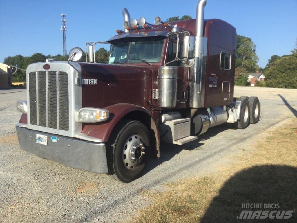 Peterbilt 389 Conventional Trucks / Tractor Trucks