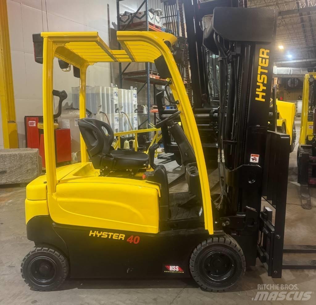 Hyster J40XN Electric Forklifts