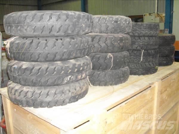  Truckdäck Misc Forklifts