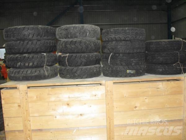  Truckdäck Misc Forklifts