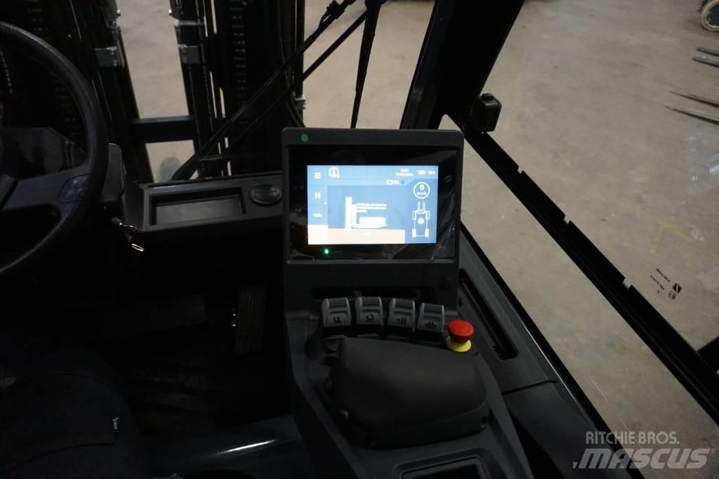 Toyota 9FBM35T Electric Forklifts