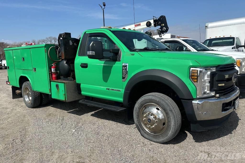 Ford F 450 XL SD Tank Trucks