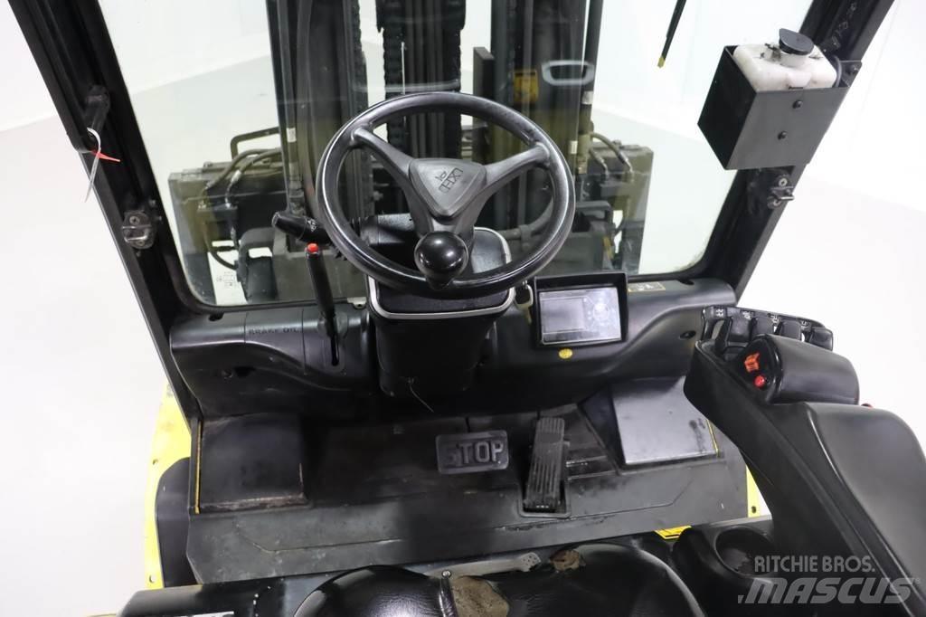 Hyundai 45B-9 Electric Forklifts