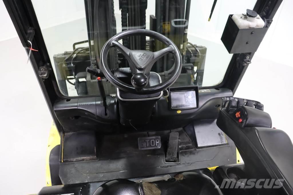 Hyundai 45B-9 Electric Forklifts