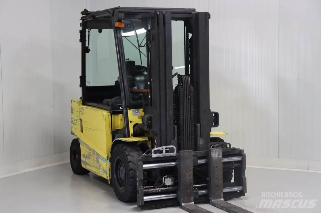 Hyundai 45B-9 Electric Forklifts