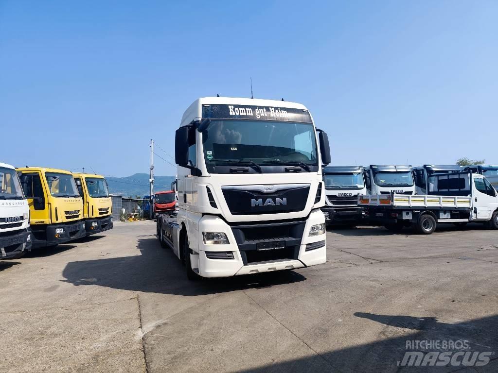 MAN TGX 26.440 Winch trucks