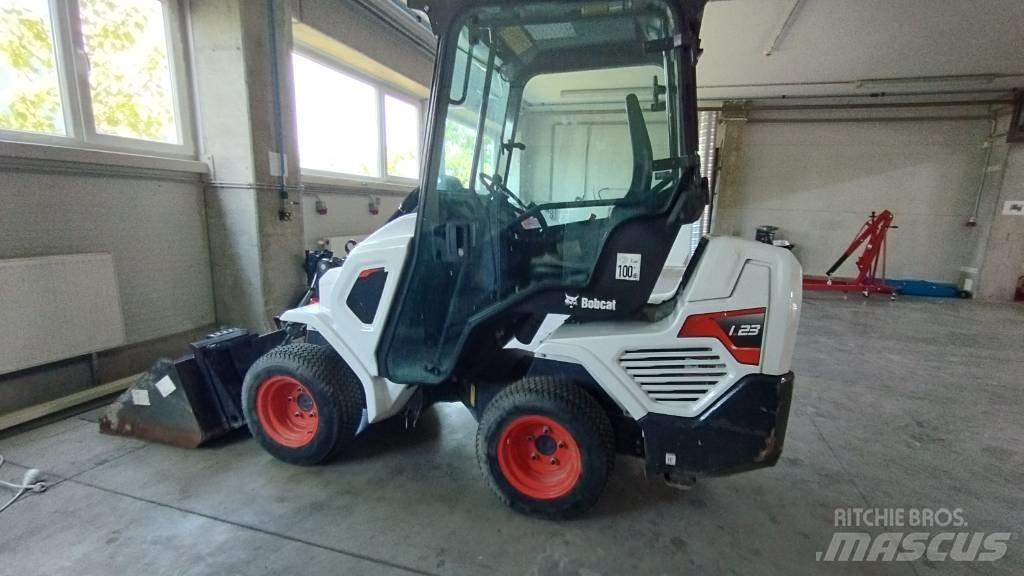 Bobcat L 23 Mini Loader