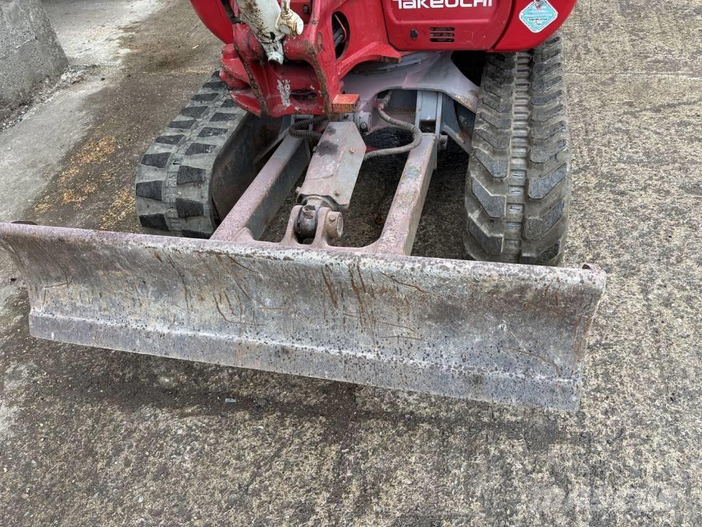 Takeuchi TB 230 Mini Excavators <7t (Mini Diggers)