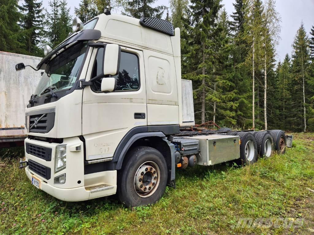 Volvo FM 420 Cab & Chassis Trucks