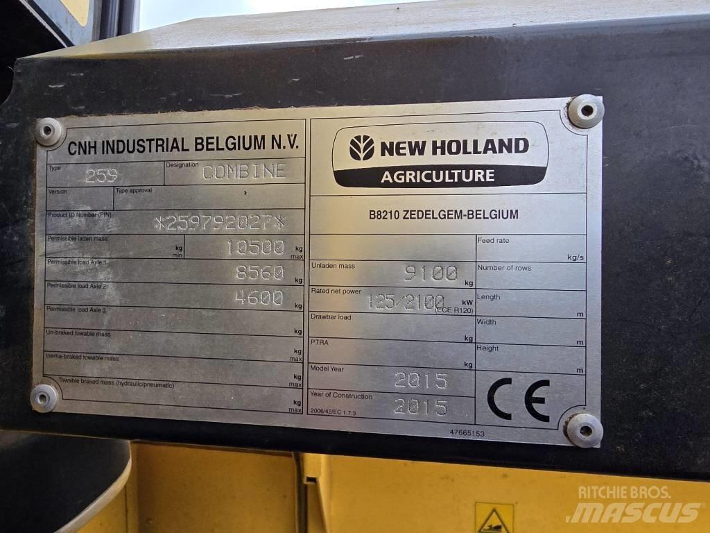 New Holland TC 4.90 Combine Harvesters