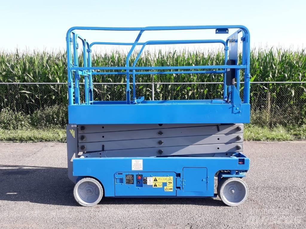 Genie GS 2646 Scissor Lifts