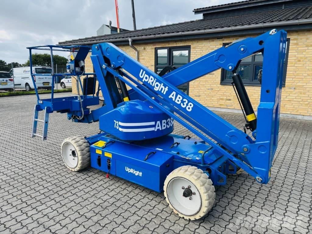 UpRight AB38N Articulated boom lifts