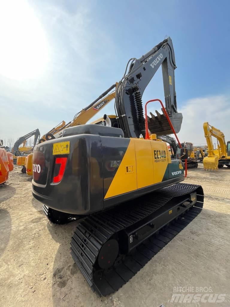 Volvo 140 Mini excavators  7t - 12t