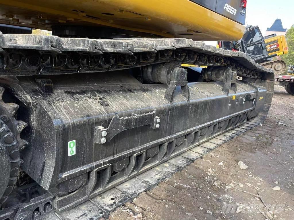 CAT 349 Crawler Excavators
