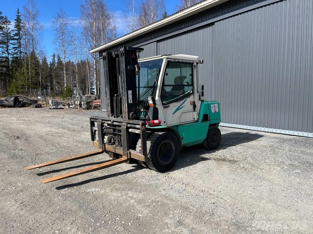 Mitsubishi FD45K2 Diesel Forklifts