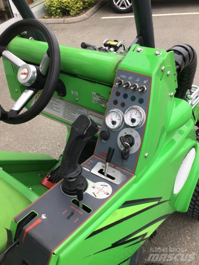 Avant 420 Multi purpose loaders