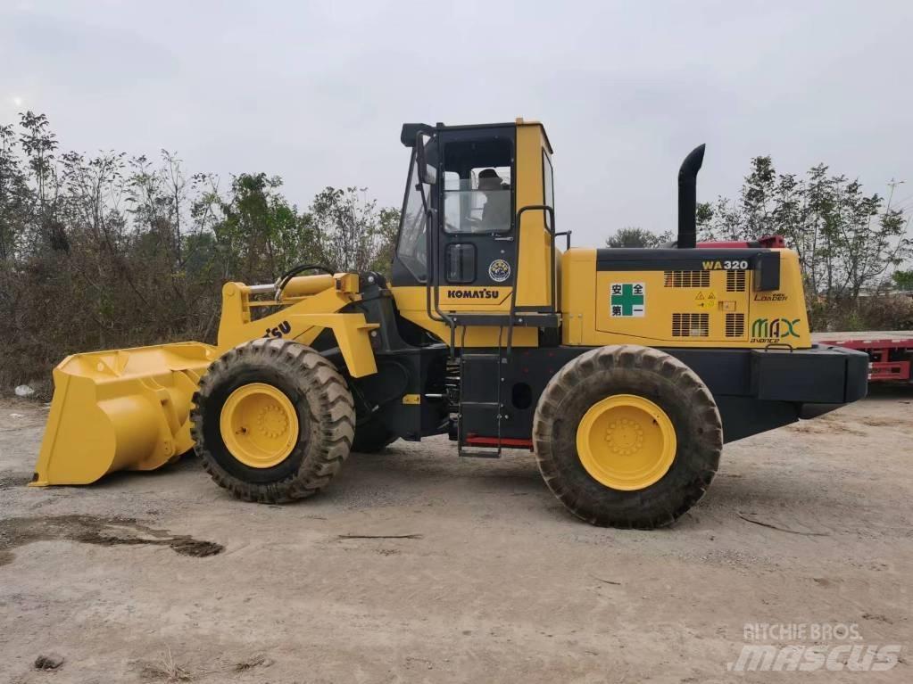 Komatsu WA 320-5 Wheel Loaders