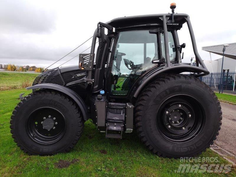 Valtra N 155 Direct Tractors