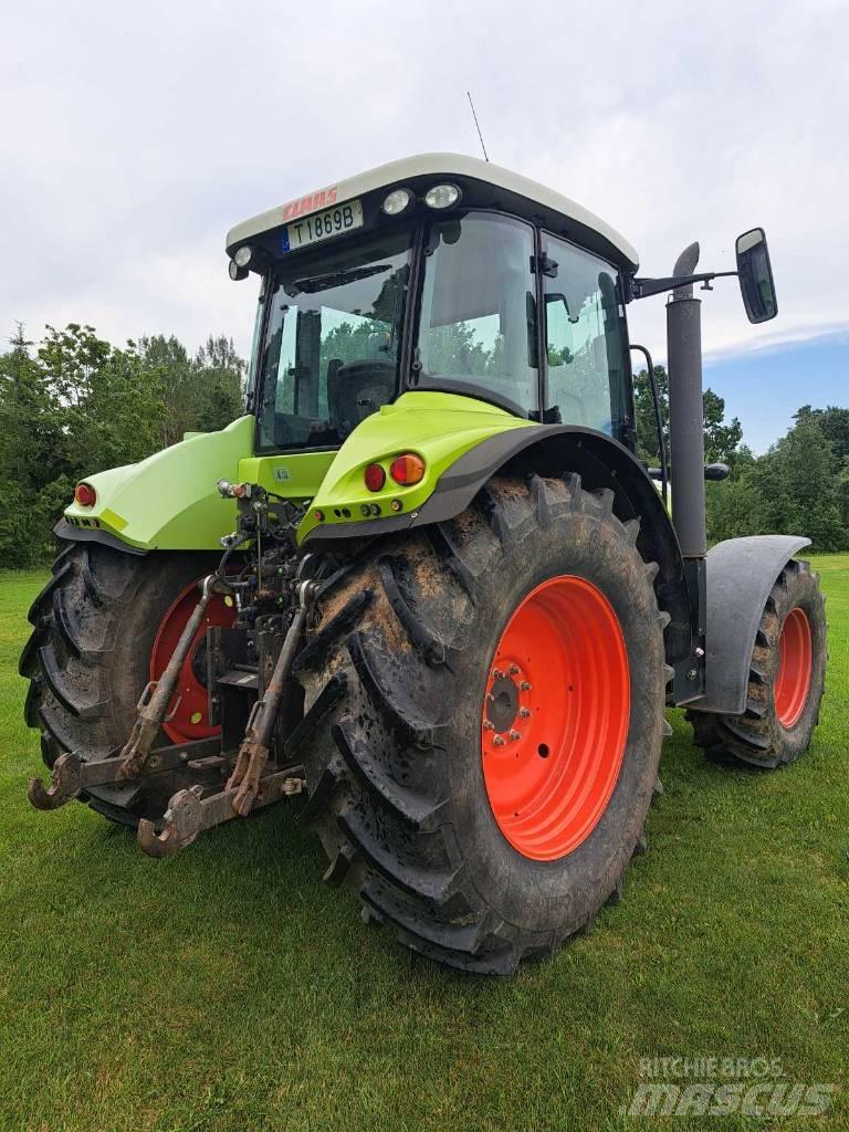 CLAAS Arion 640 Tractors