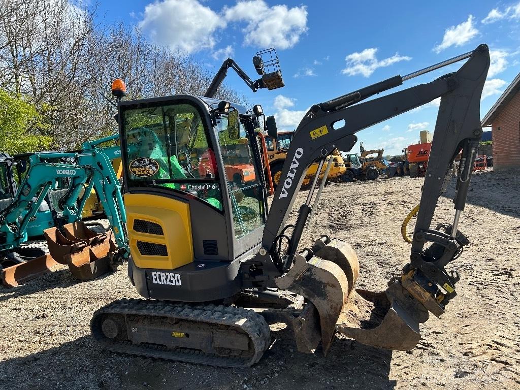 Volvo ECR 25 D Mini Excavators <7t (Mini Diggers)