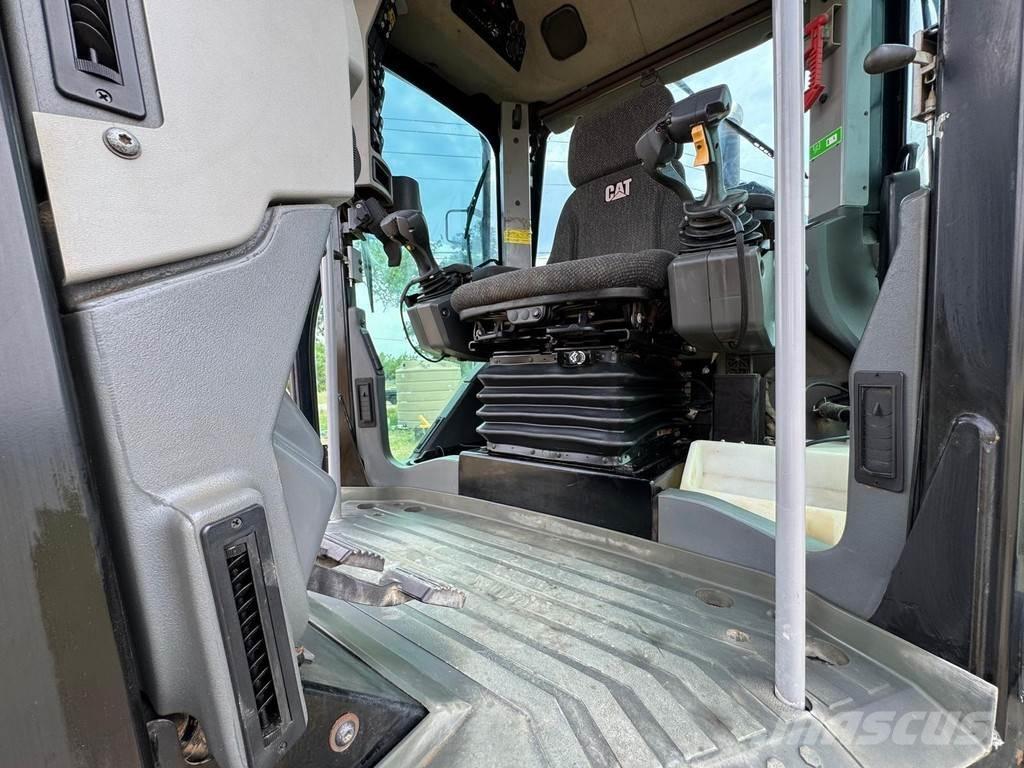 CAT 140M3 Motor Graders