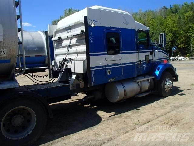 Kenworth T 800 Conventional Trucks / Tractor Trucks