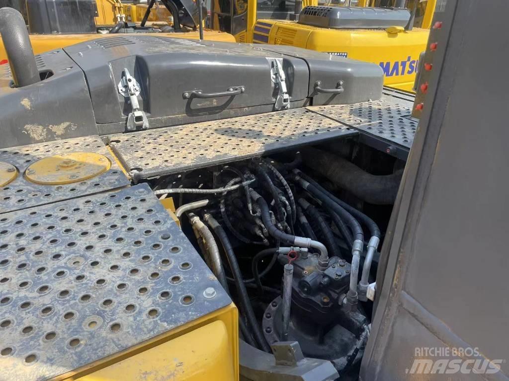 Volvo ec240 Long / High Reach excavators
