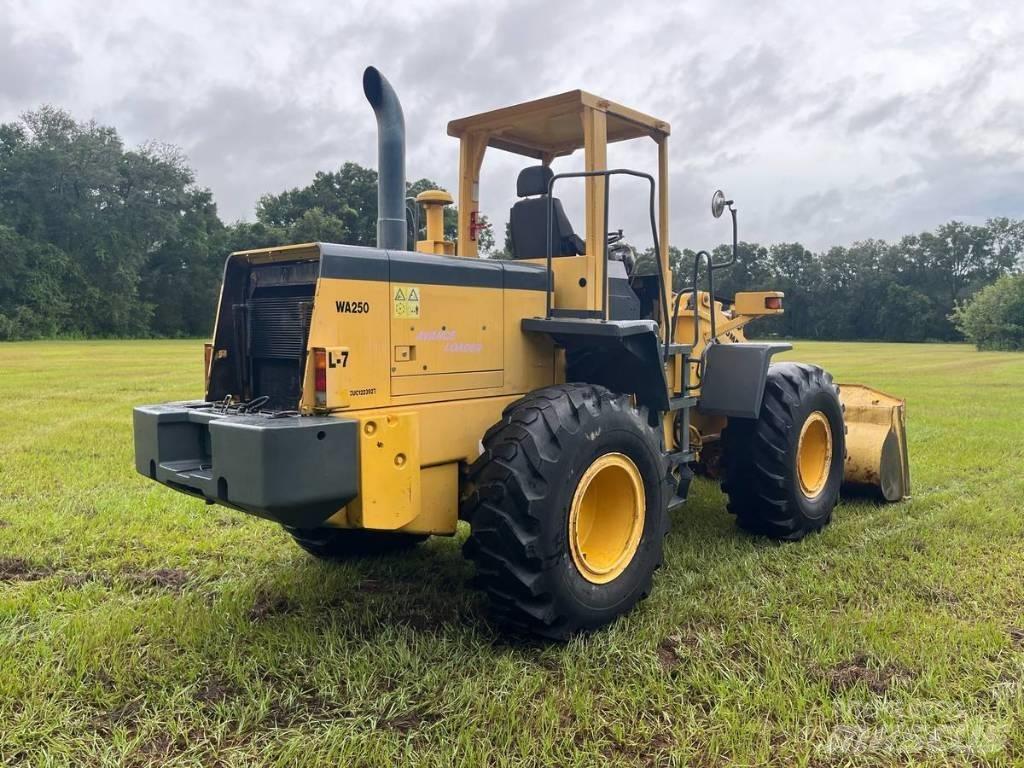 Komatsu WA 250-3L Wheel Loaders