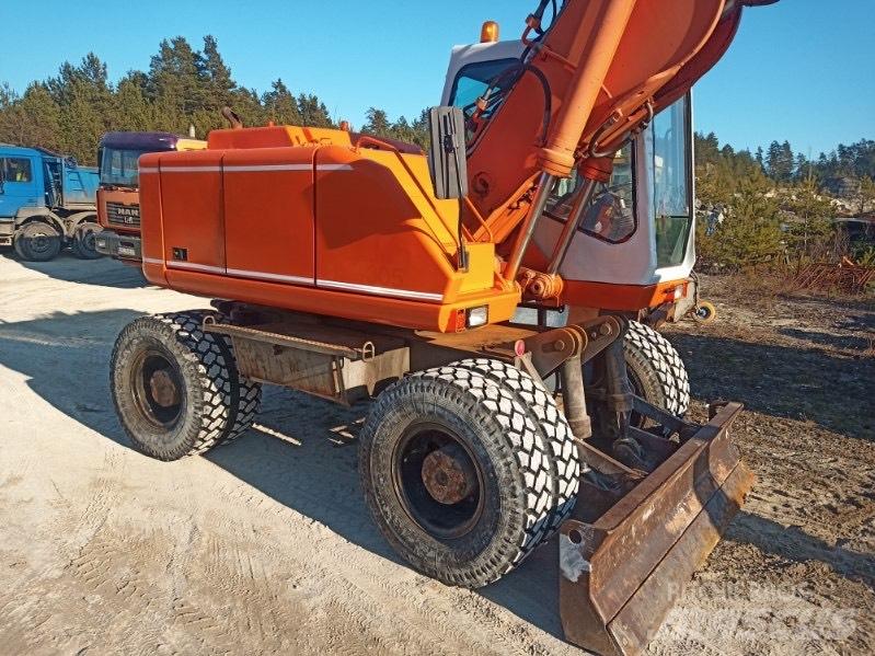 Atlas 1604 Wheeled Excavators