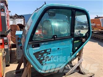 Manitou MT 932 CABIN Cabins and interior