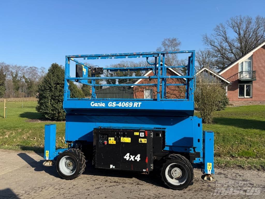 Genie GS 4069 RT Scissor Lifts