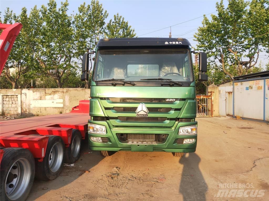 Howo 375 6x4 Conventional Trucks / Tractor Trucks