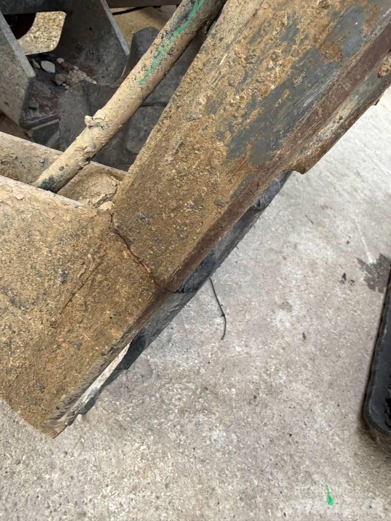 Ausa D 250 RH GS Site Dumpers