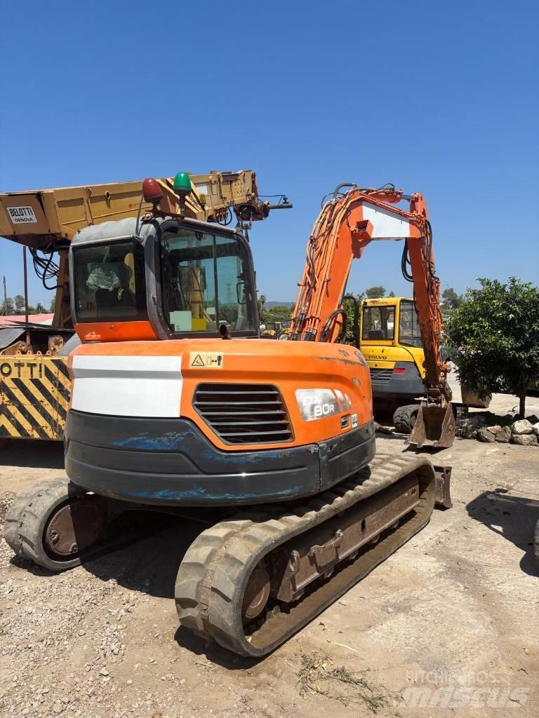 Doosan DX 80 R Mini excavators  7t - 12t