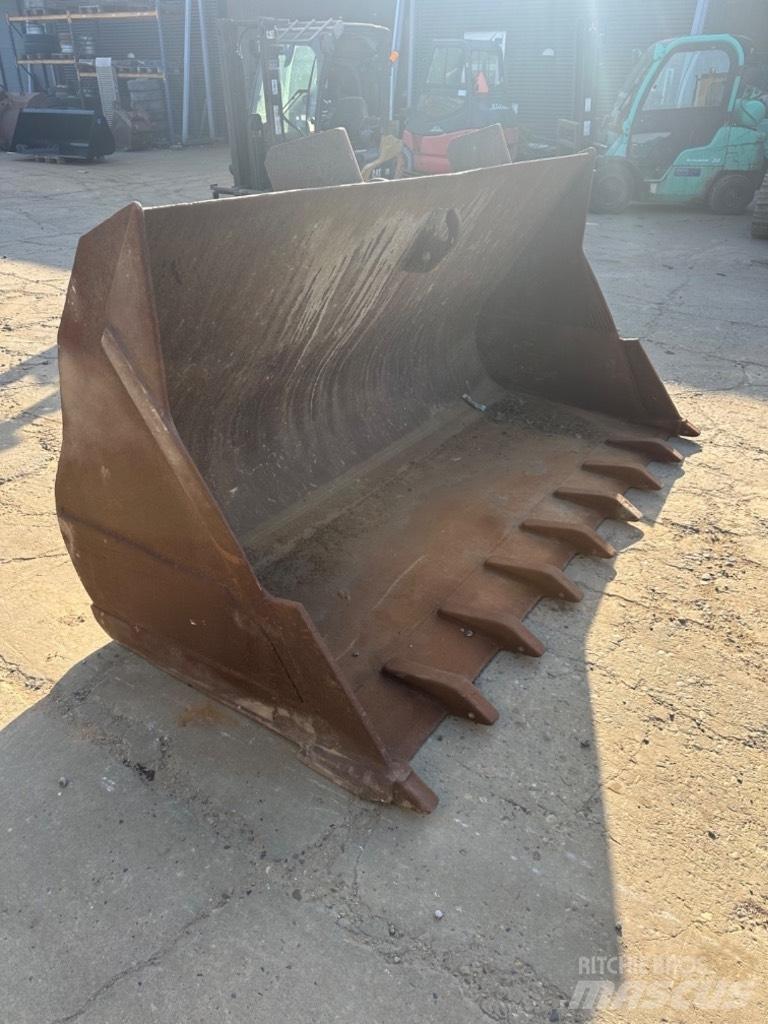 Volvo læsseskovl Buckets