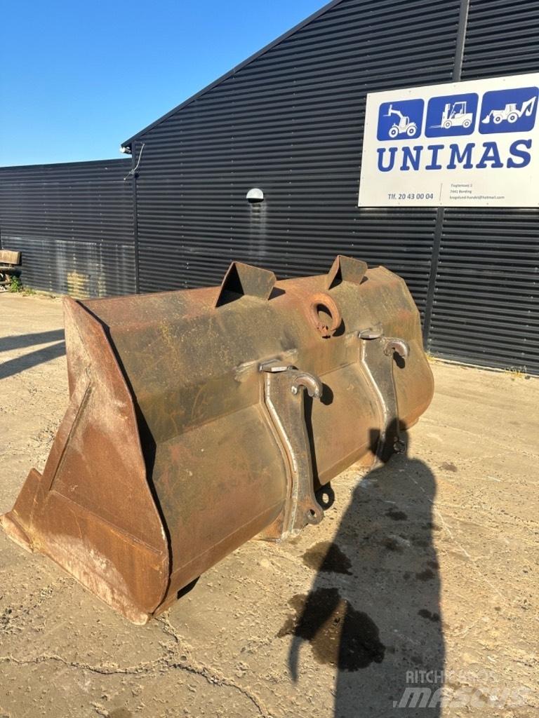 Volvo læsseskovl Buckets