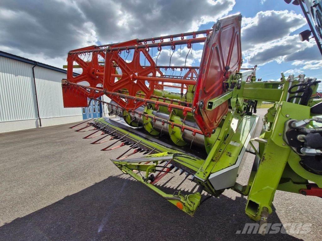 CLAAS Tucano 430 Combine Harvesters