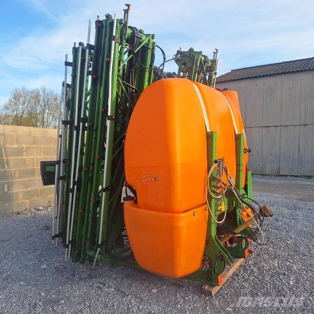 Amazone UF 1801 Mounted sprayers