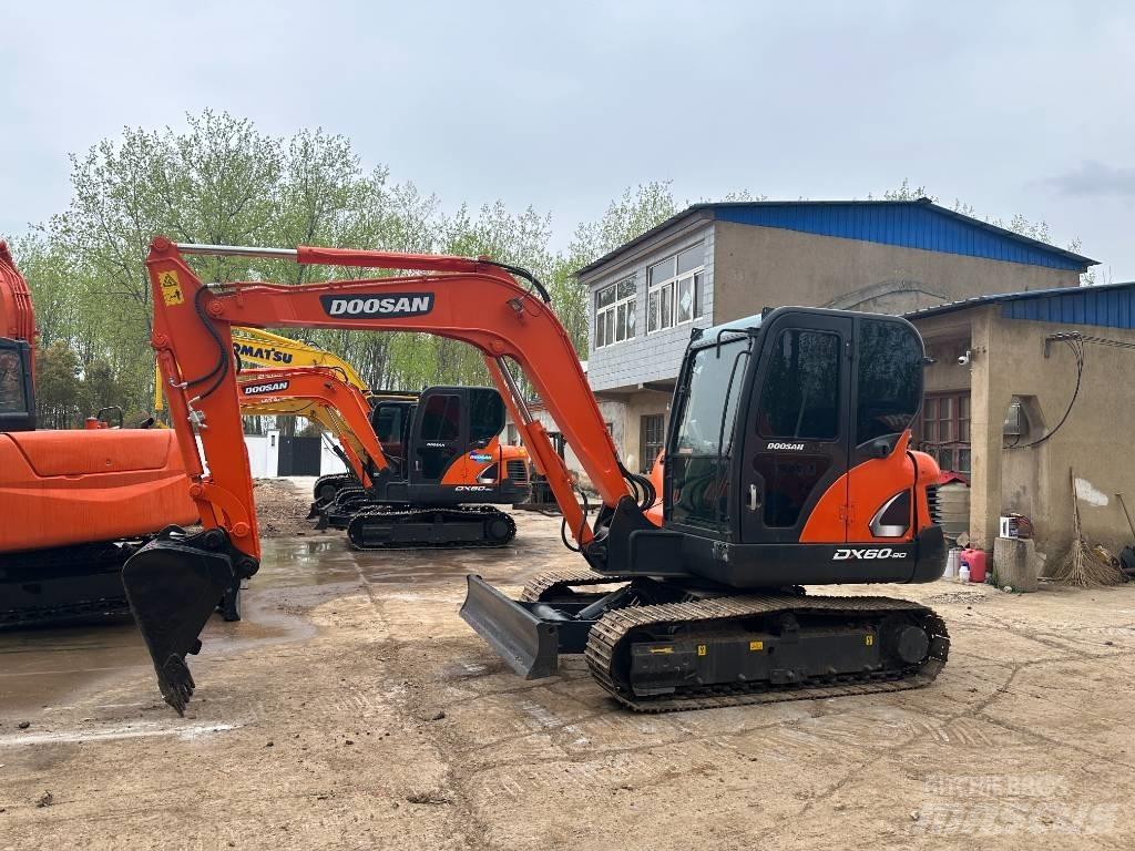 Doosan DX 60 Mini Excavators <7t (Mini Diggers)