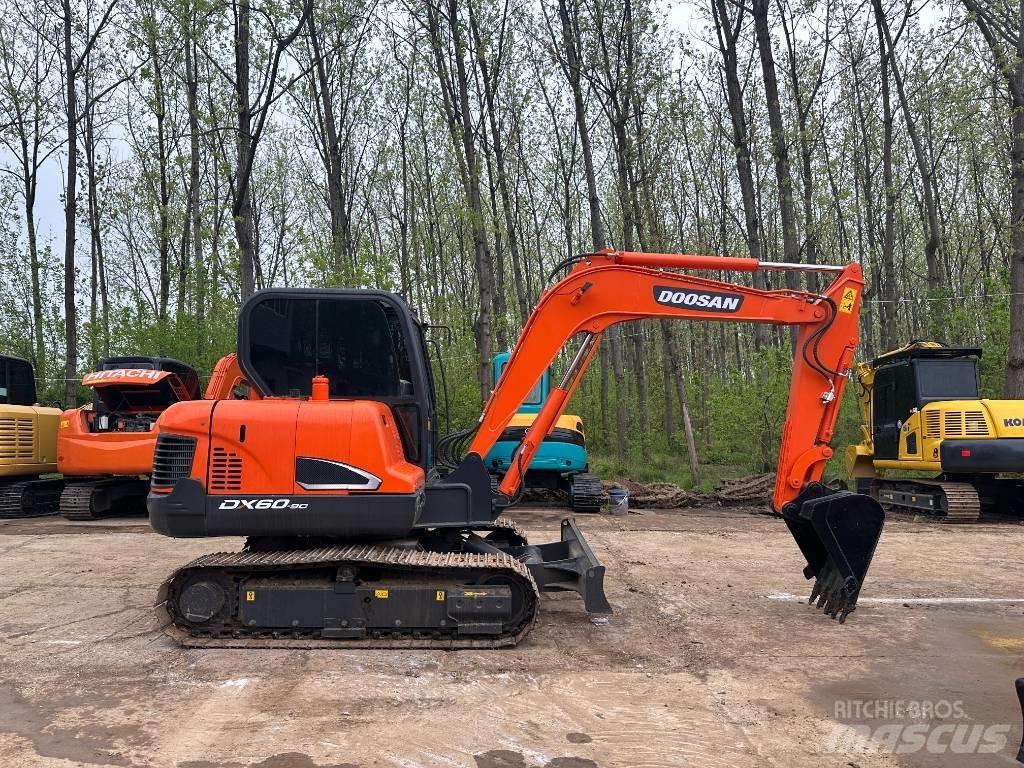 Doosan DX 60 Mini Excavators <7t (Mini Diggers)
